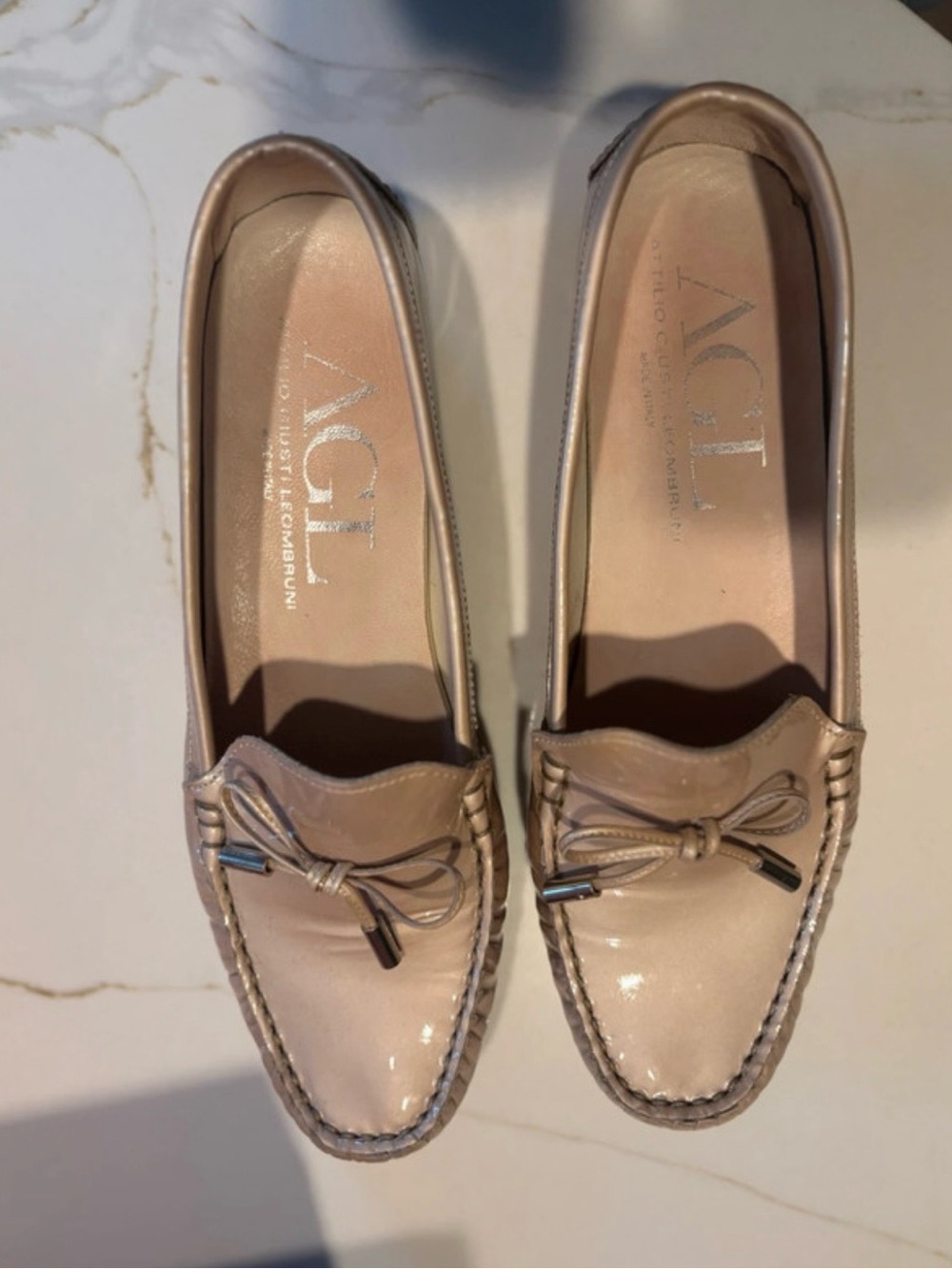 AGL Shell Beige Patent Leather Tie Bow Moccasin Driving Flats Made In Italy.